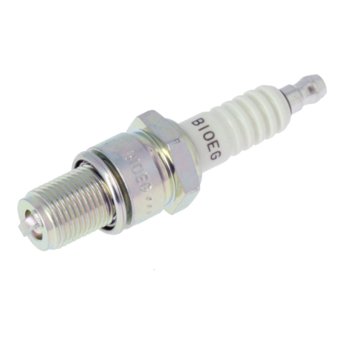 Candela NGK B10EG  (4 pezzi per scatola) per APRILIA, KTM, TM, YAMAHA cod. NGKB10EG